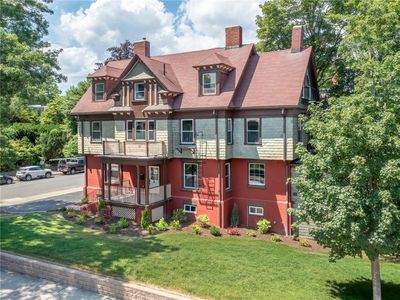 166 Waterman St #3