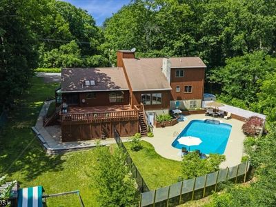 5 Dogwood Trl
