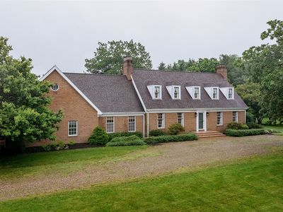 5088 Beechwood Ave NE