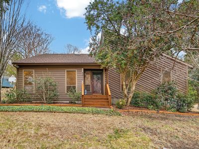 3920 King Charles Rd