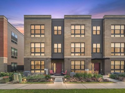 323 Summit Cir