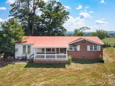 86 Sterling Dr