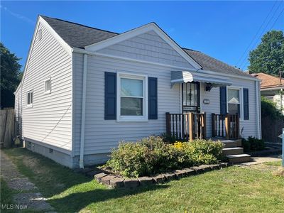 13613 Carrington Ave