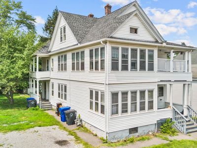 210 New Litchfield Street