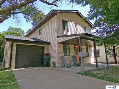 212 S 13th St