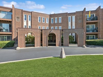 1575 Sandpebble Dr APT 226