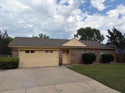6309 Elm Springs Dr