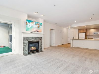 3221 SW Avalon Way #313