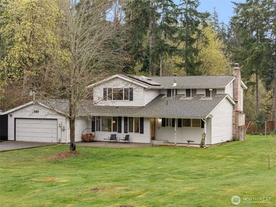 450 NE Riverhill Drive