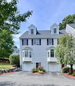 13 Waltham Dr Unit 13