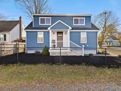 52 Adams St