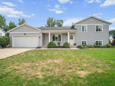 1338 Scott Creek Dr NE