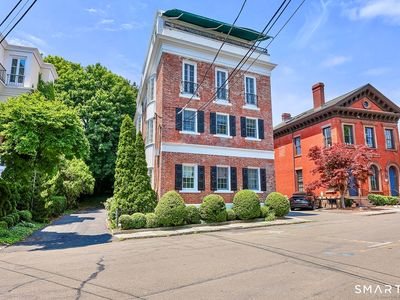 236 Main Street #236
