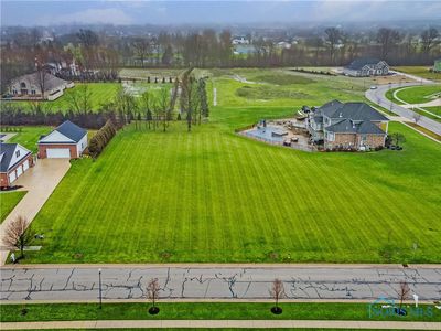 Property at 5801 Hamptons Dr, Monclova, OH