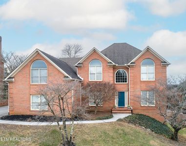 345 Farragut Crossing Dr