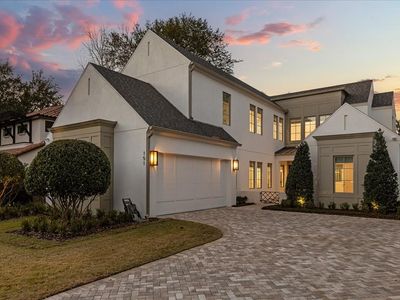151 Oakwood Way