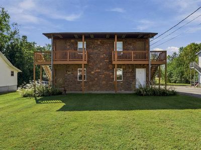 511 Glen Lily Rd