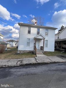 24 Hill St