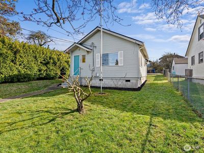 5031 S Sheridan Avenue