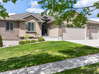 1477 Stoneridge Dr