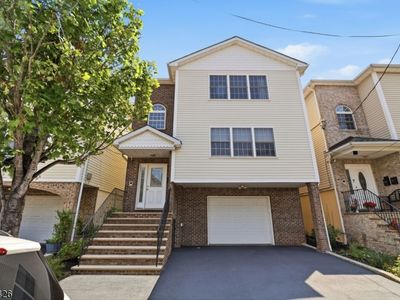 372 Nelson Ave