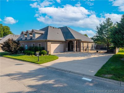 3707 Riverwalk Court