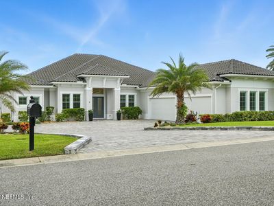 8 ISLAND ESTATES Parkway