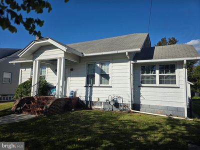 10 Caloris Ave