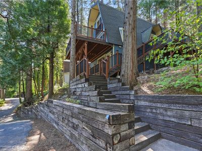 24091 Lakeview Dr