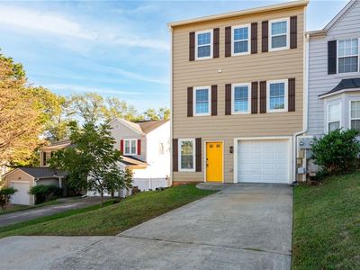 1693 Barrington Overlook