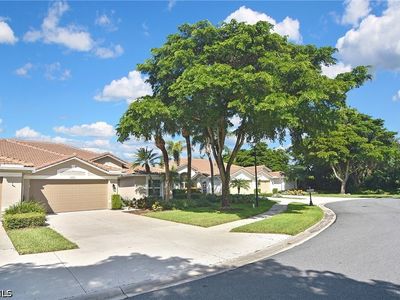 10256 Sago Palm Way