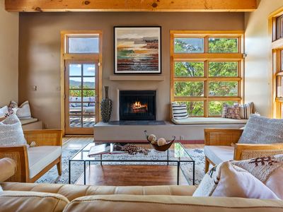 1047B Camino San Acacio