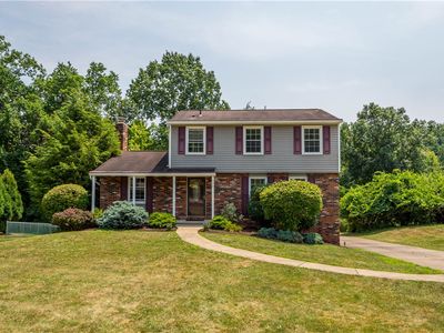 732 Thornwick Dr