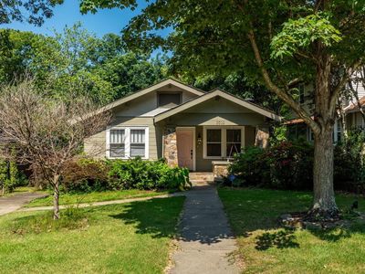 2016 N Garfield St