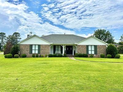 101 Russell Dr