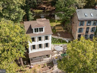 12 Weeden St