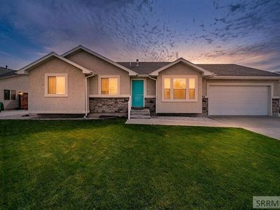 1142 Portal Stone Dr