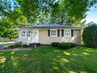 331 Glen Rd N
