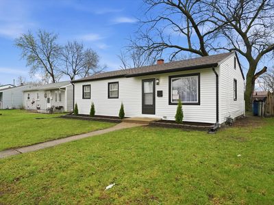 14825 S Sacramento Ave