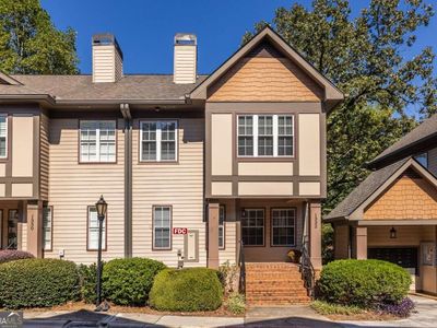 1332 Stillwood Chase