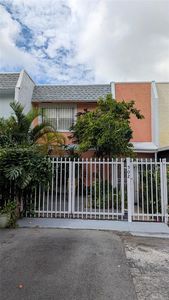 502 NW 11th St