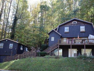 1314 Tunnel Mountain Rd