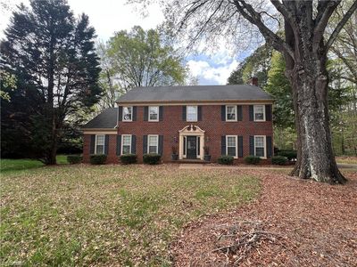 1009 Westminster Dr