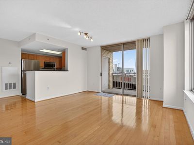 2726 Gallows Rd APT 619