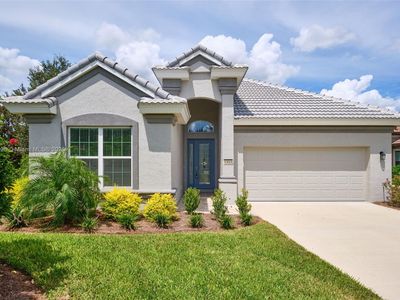 1363 W Greenmeadow Path