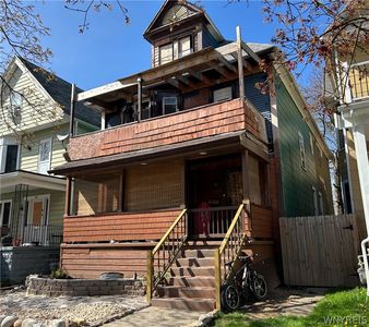 368 Bird Ave