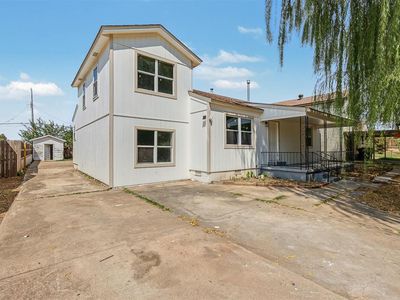 103 Oak St
