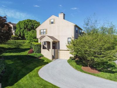 2105 Stoneham Dr #2105A