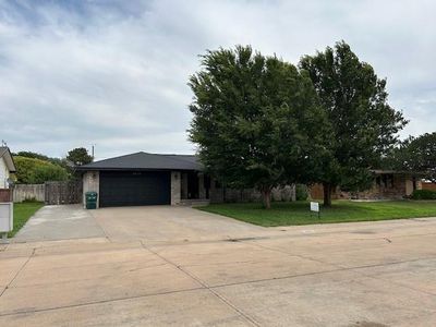 1315 N Purdue Ave