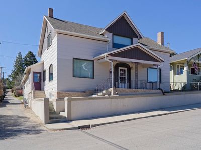 515 N Emmett Ave